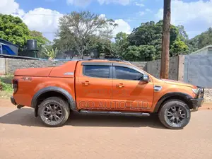 Ford Ranger Wildtrak 2012 Orange