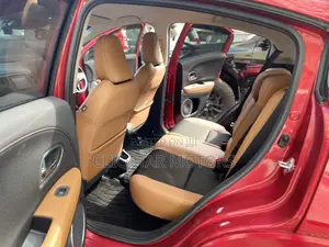 Honda Vezel 1.5 Hybrid 2WD 2019 Red