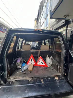 Suzuki Escudo 2001 Green