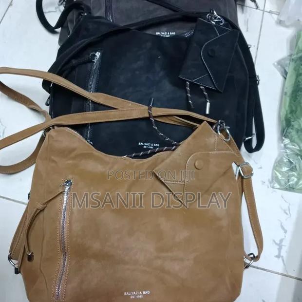 Kaki Tote Bag