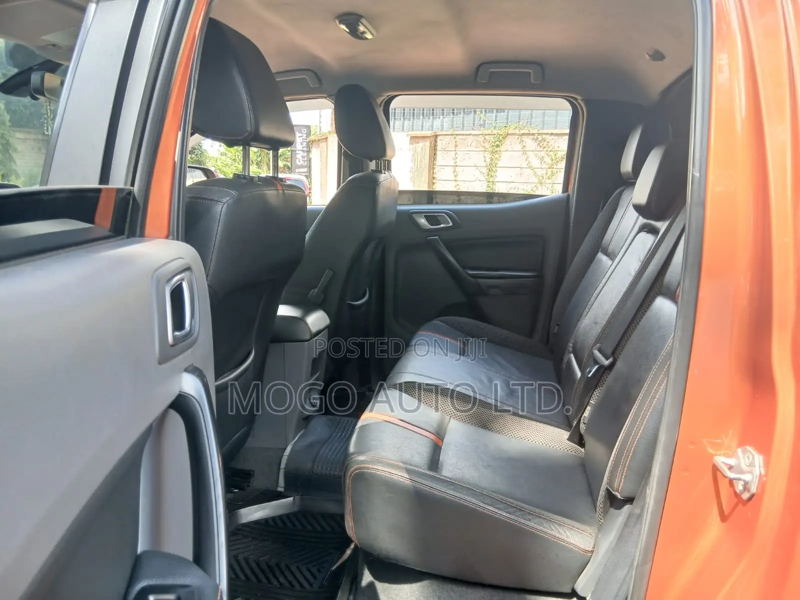 Ford Ranger Wildtrak 2012 Orange