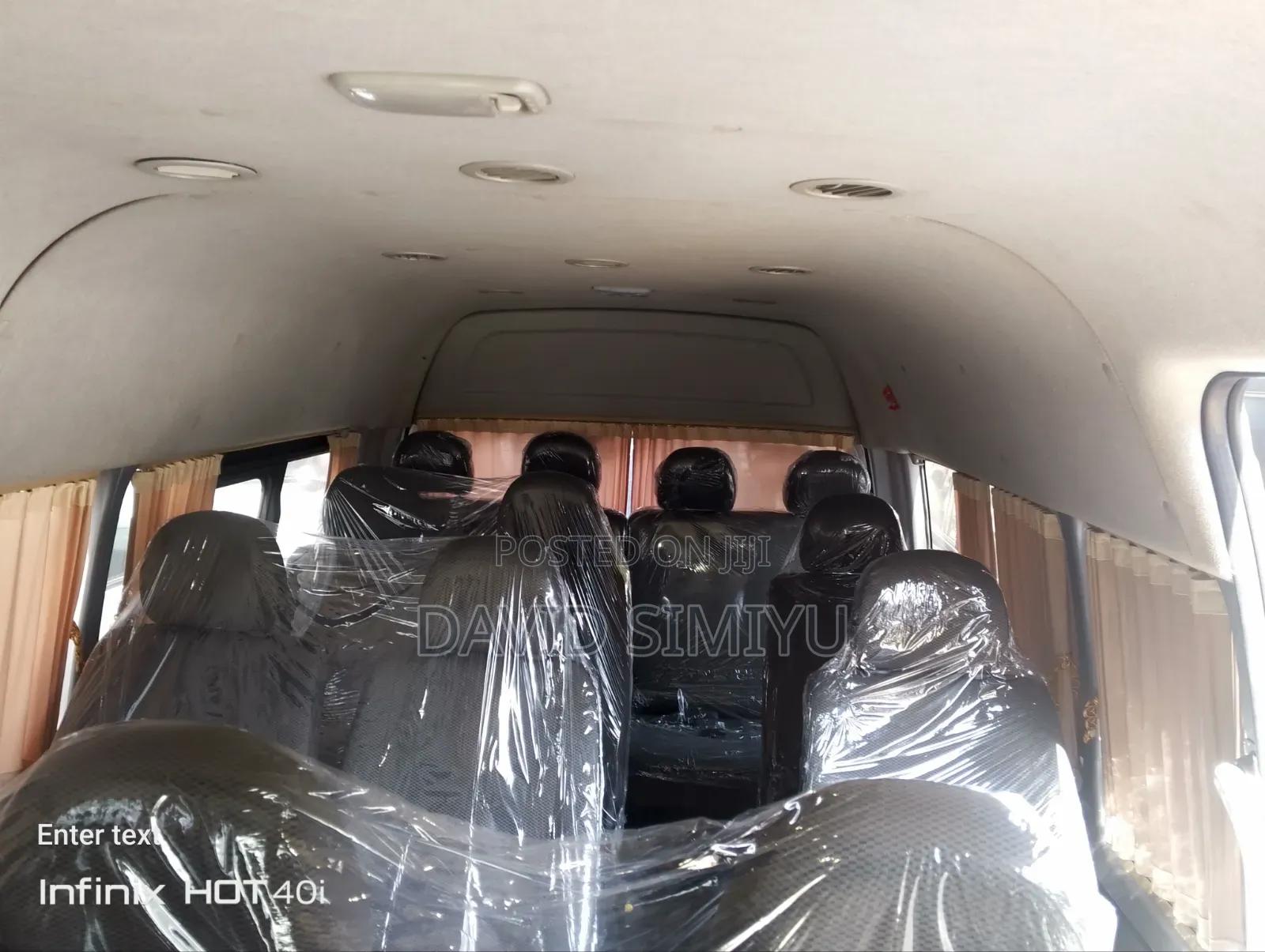 Toyota HiAce 2017 Silver