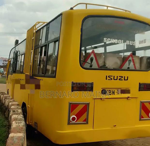 Isuzu NQR 2015 Yellow - thumbnail 4