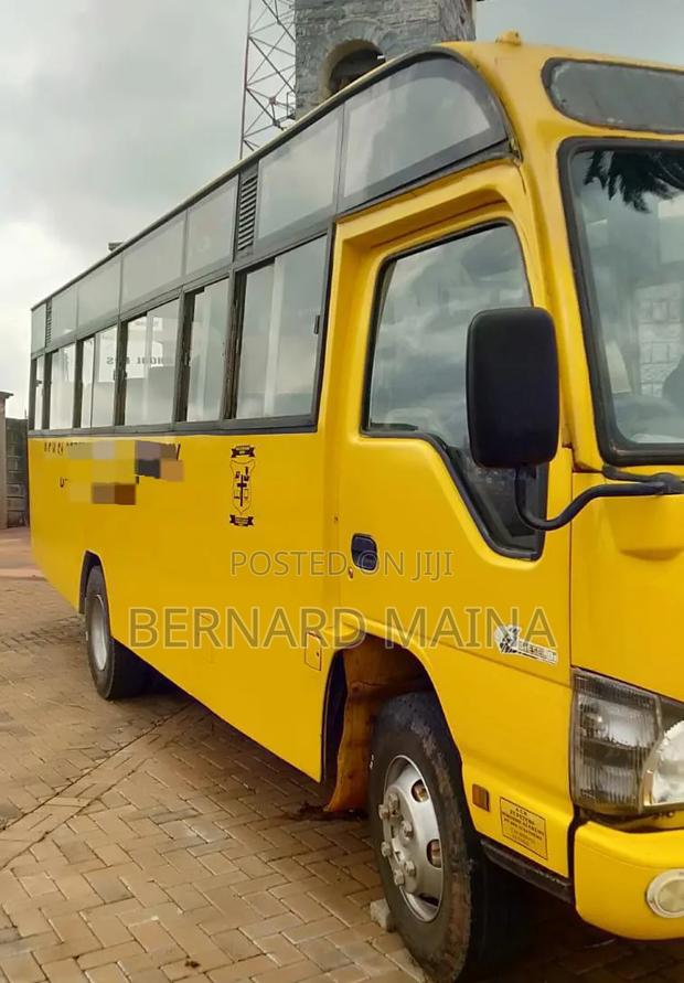 Isuzu NQR 2015 Yellow - thumbnail 5