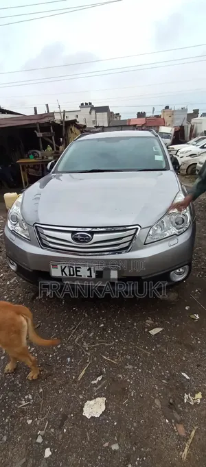 Subaru Outback 2013 Silver