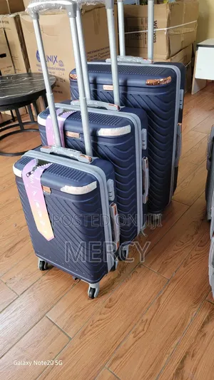 New Arrival 3 in 1 Fibre Suitcase