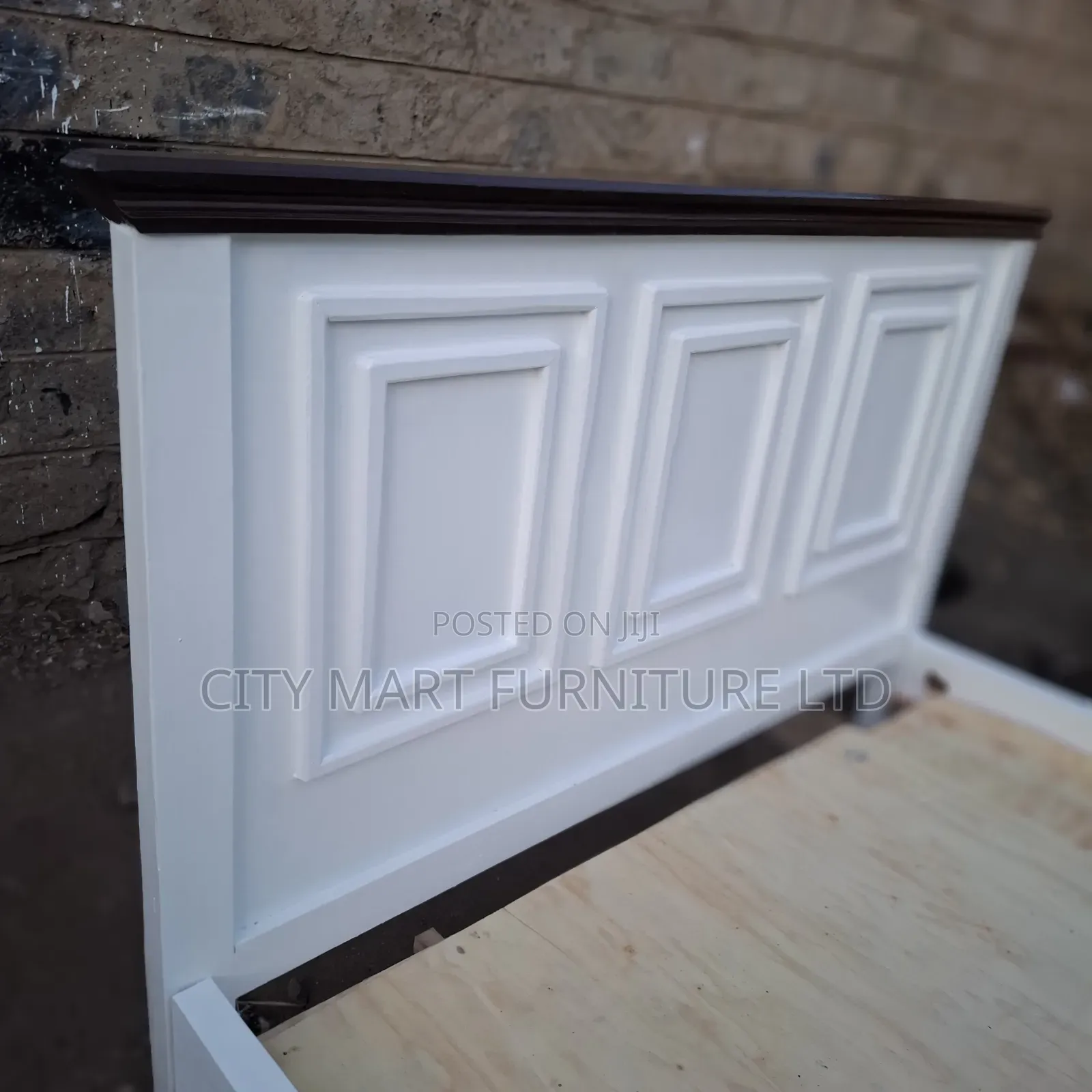Irreprochable Modern Panel/Board Beds on Offer!
