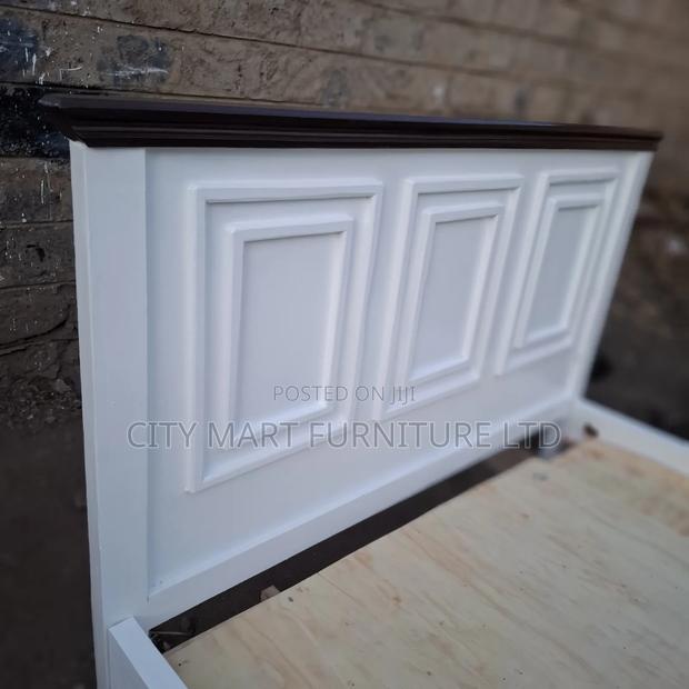 Irreprochable Modern Panel/Board Beds on Offer!