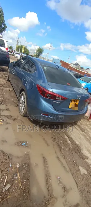 Mazda Axela SV Premium 2014 Blue