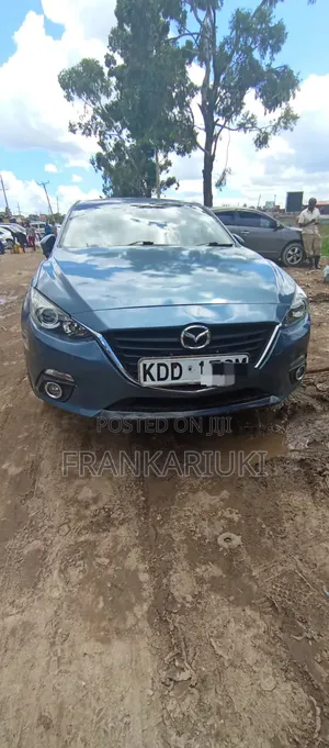 Mazda Axela SV Premium 2014 Blue