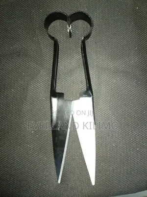 Wide Hedge Wool Shears