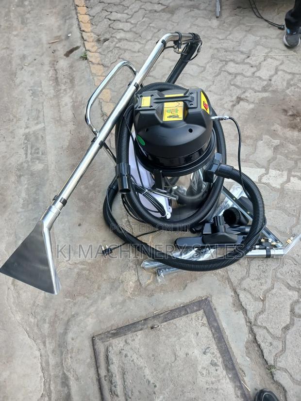 Vacuum Cleaner - thumbnail 3