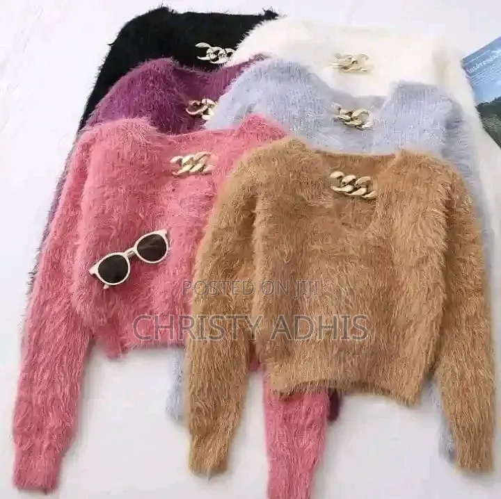 Ladhesive Clothes