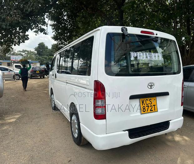 Toyota HiAce 2013 White - thumbnail 5