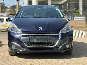 Peugeot 208 2019 Purple