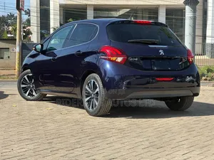 Peugeot 208 2019 Purple