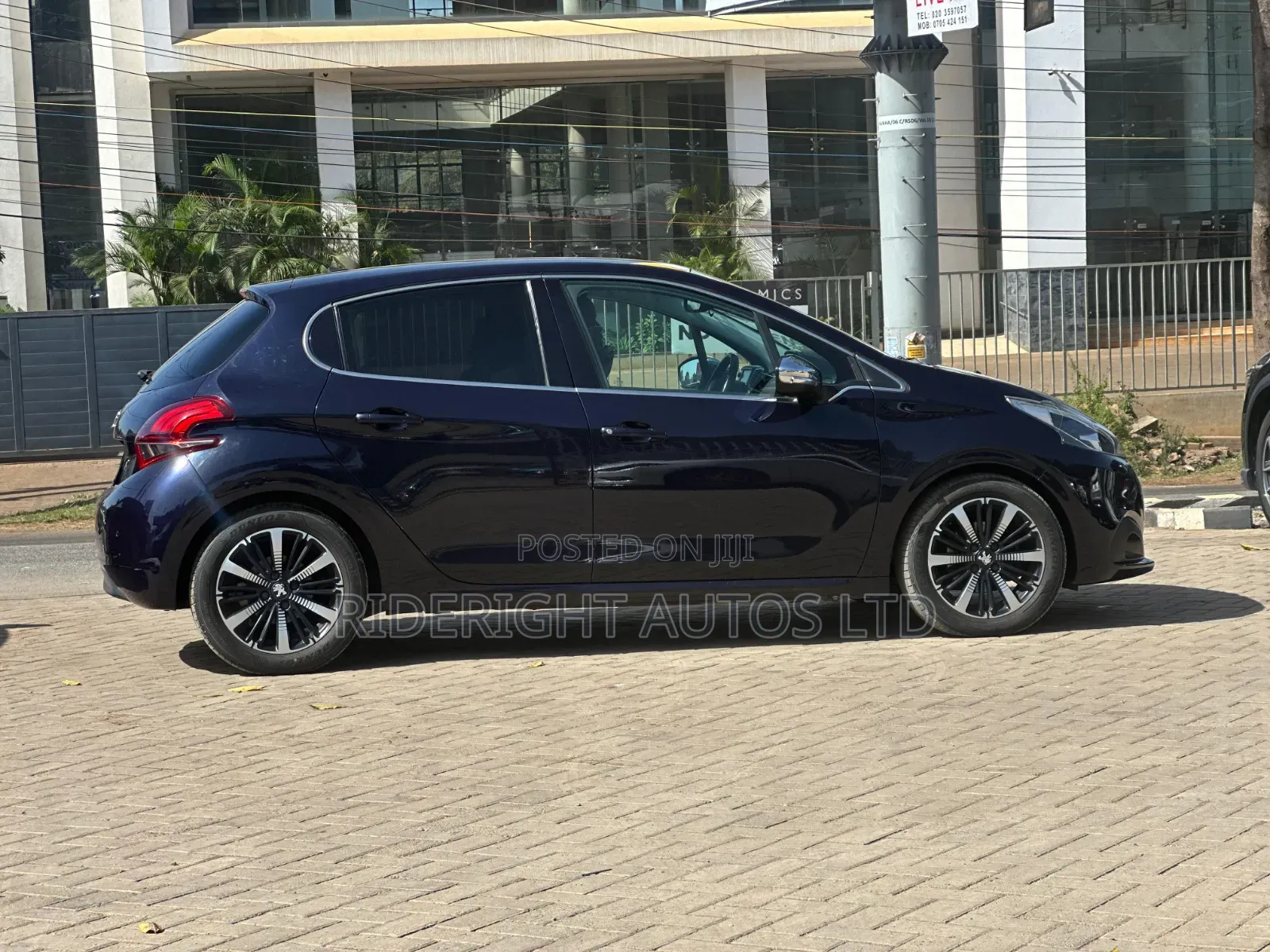 Peugeot 208 2019 Purple