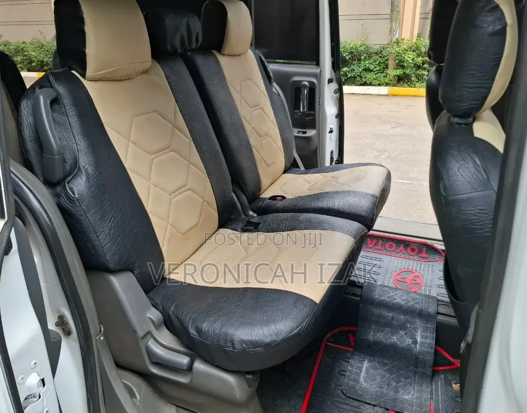 Toyota Sienta 2012 White