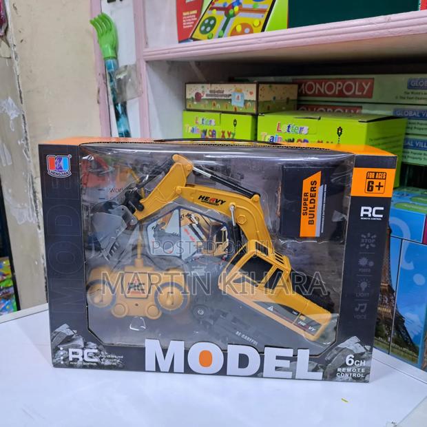 Rechargeable Remote Control Excavator Toy - thumbnail 2