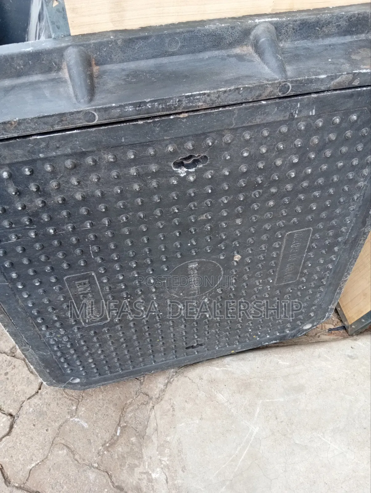 Lockable 600mm*600mm Resintuff Manhole