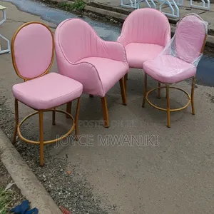 4 Manicure Seats for Technician and Clients, Baby Pink 