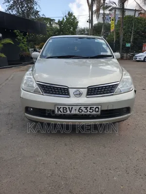 Nissan Tiida 1.5L 16V 2007 Gold