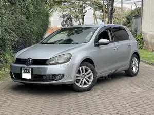 Volkswagen Golf 2012 Silver