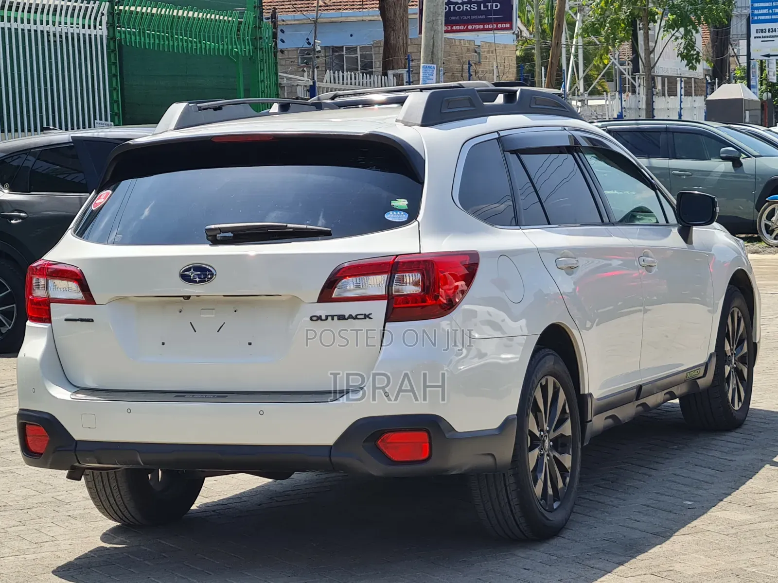 Subaru Outback 2019 White