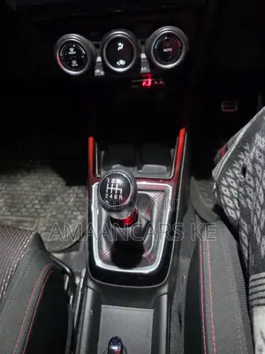 Suzuki Swift Sport 2019 White