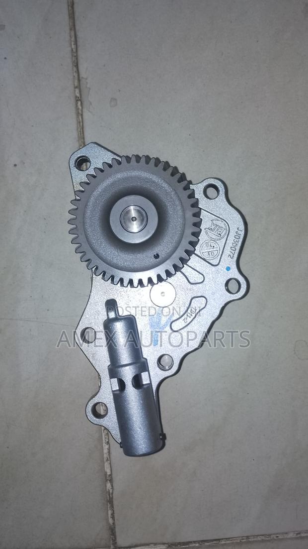 Oil Pump Isuzu Elf 2.8 - thumbnail 2
