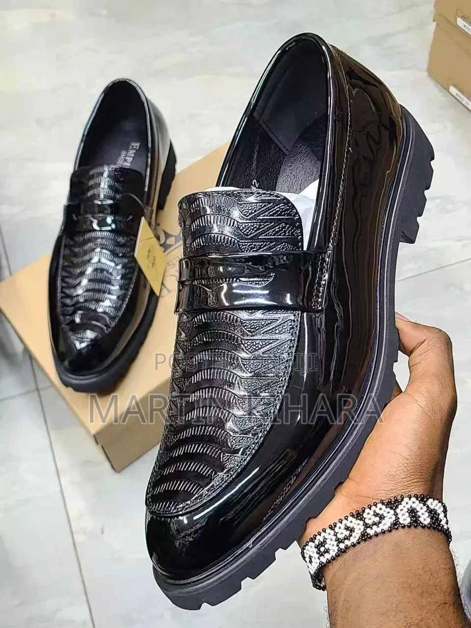 Men Wetlook Official Shoes (Size 40-45)