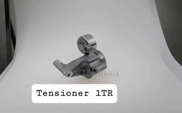 1tr Tensioner for Toyota Hilux and Toyota Hiace