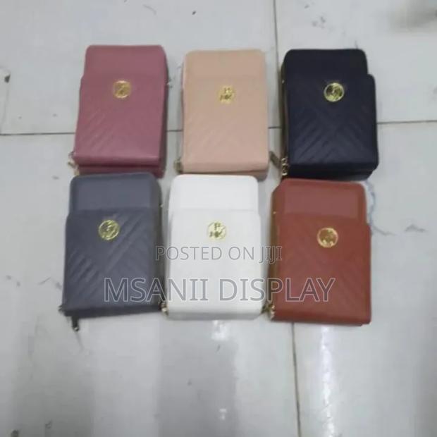 3 Zip Phone Wallet