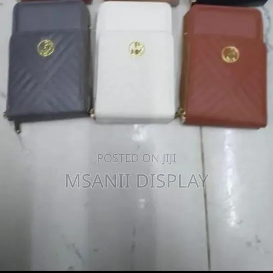 3 Zip Phone Wallet - thumbnail 2