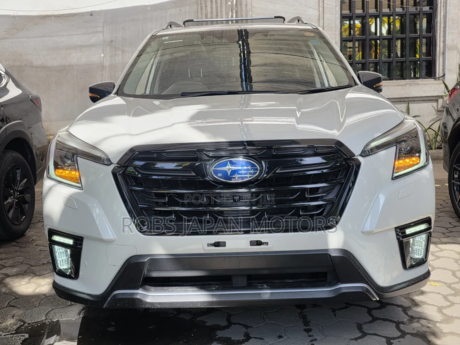 Subaru Forester Premium 2021 White