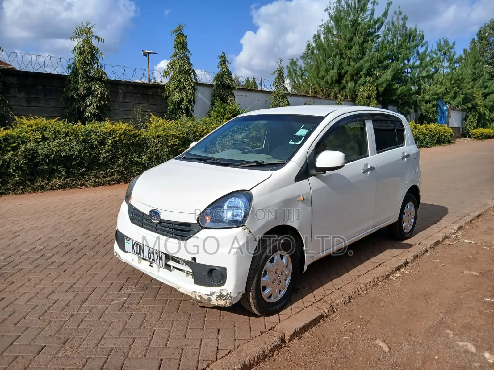 Subaru Pleo 2015 White