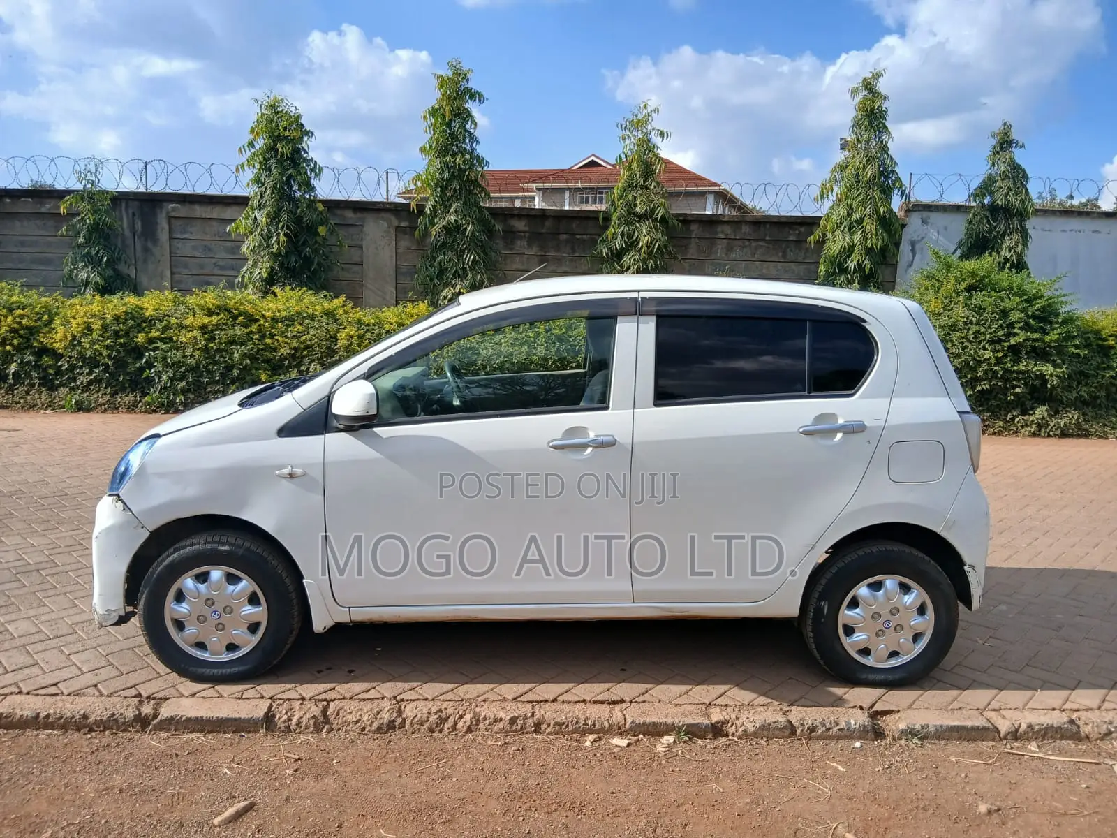 Subaru Pleo 2015 White