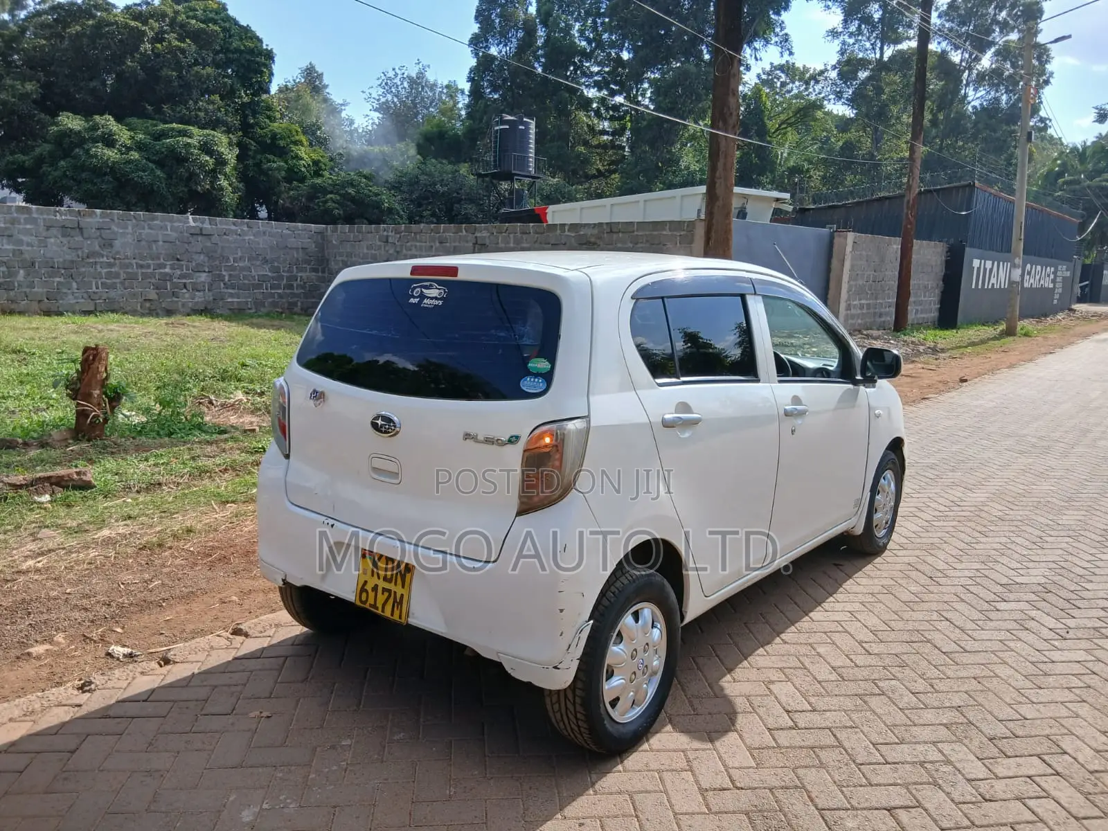 Subaru Pleo 2015 White