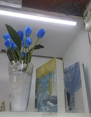 Clear Vase With Flowers