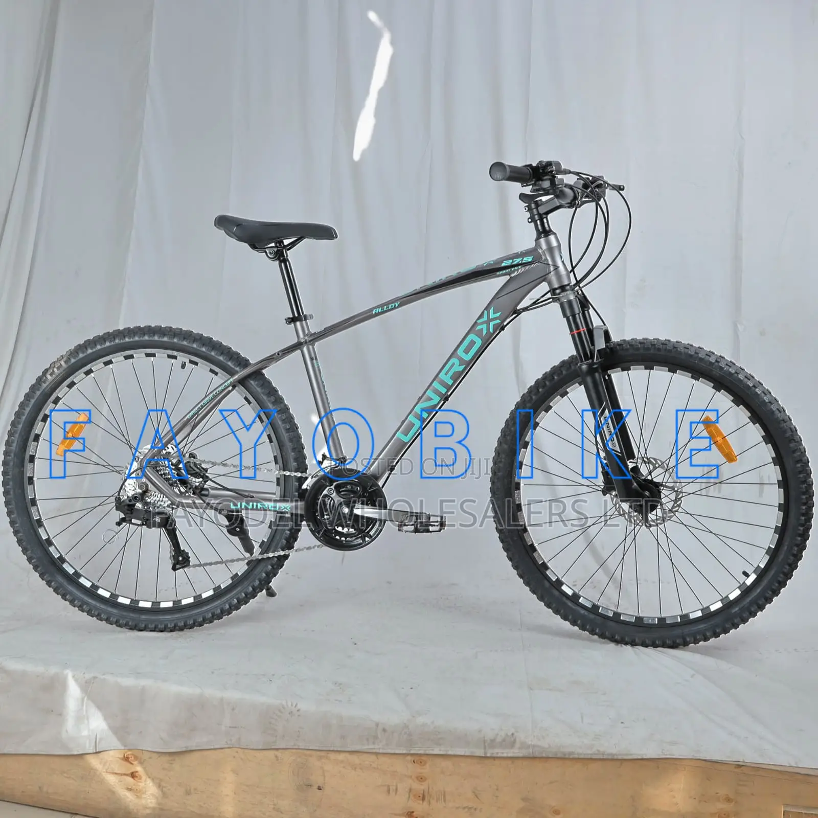 27.5 Cruztrek Sports Bike – Durable Multi-speed Mtb