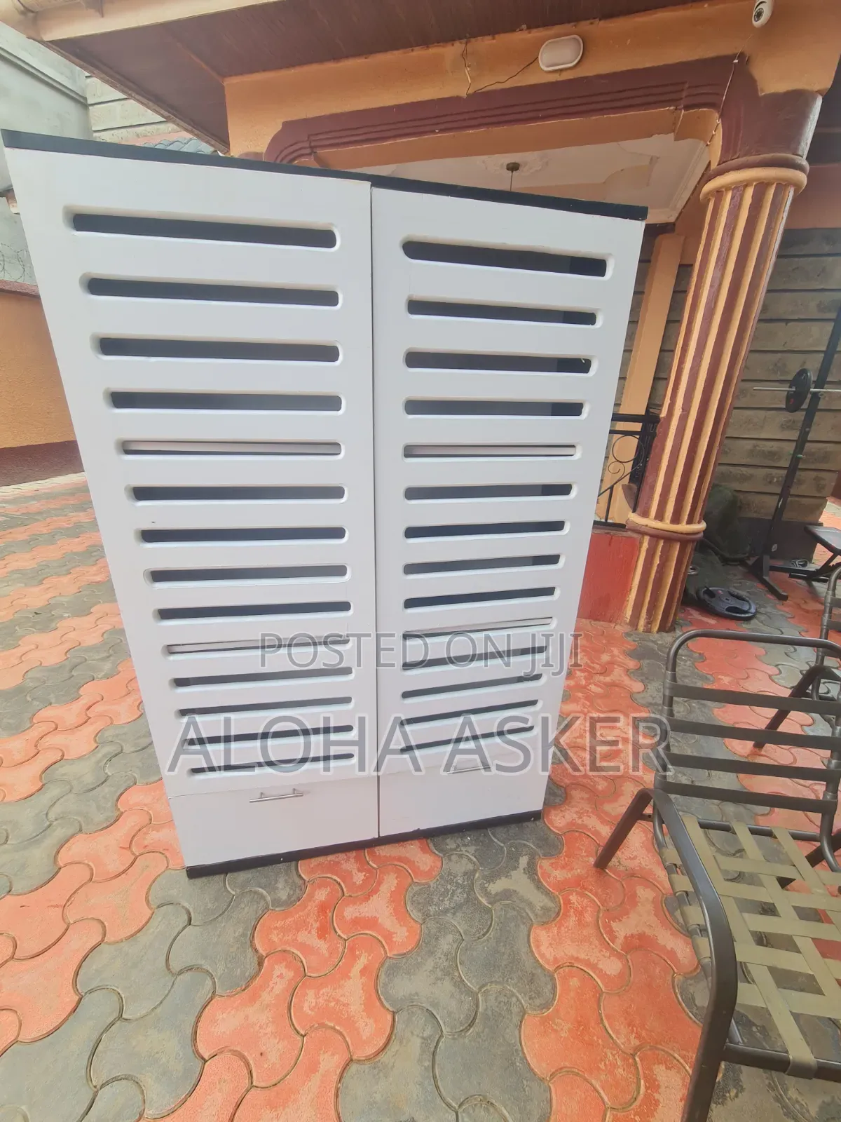 Modern Model Wood Shoerack