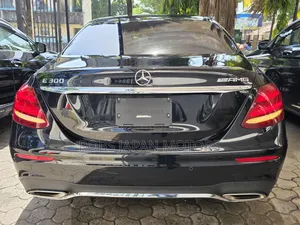 Mercedes-Benz E300 2020 Black