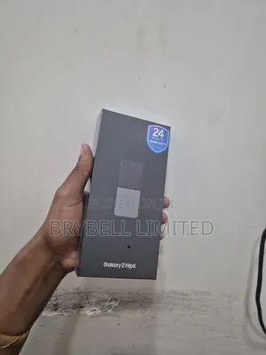 New Samsung Galaxy Z Flip 5 256 GB Black