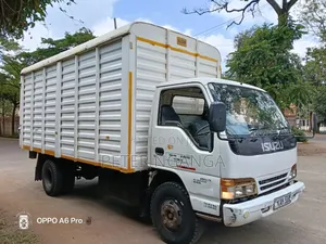 Isuzu NQR 2000