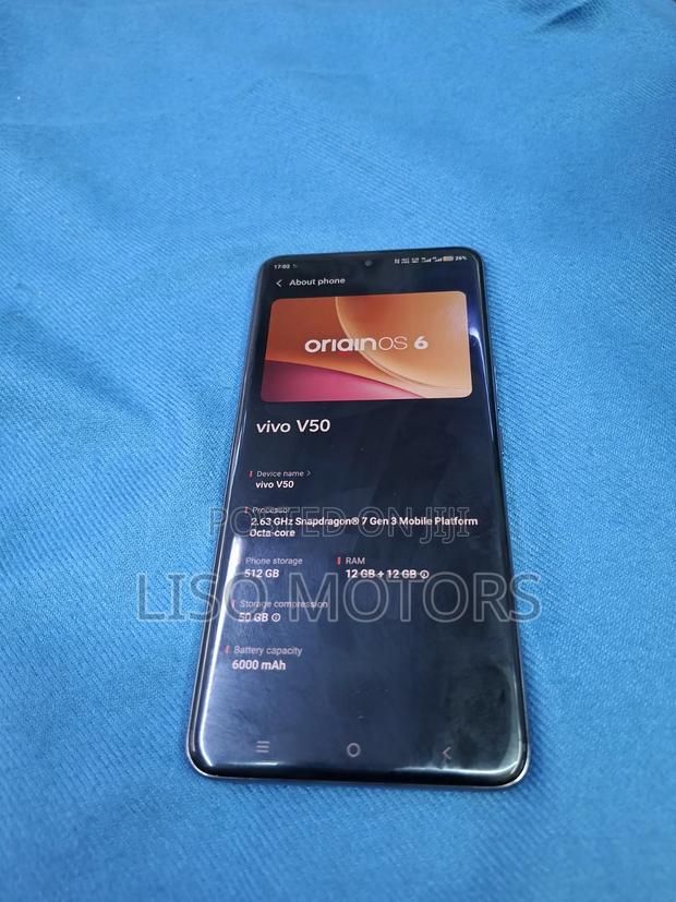 Vivo V50 512 GB Gray - thumbnail 3