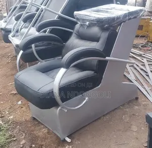 Modern Executive Barber Chair With Sink at 11999