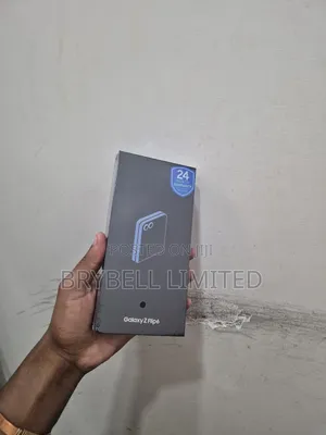 New Samsung Galaxy Z Flip6 256 GB Green