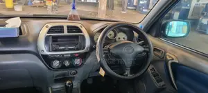 Toyota RAV4 2.0 D 2002 Blue