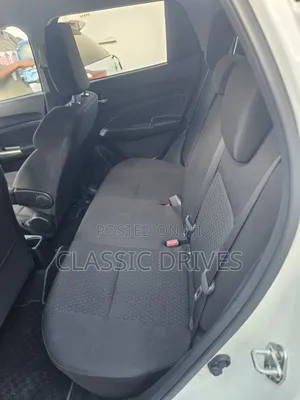 Suzuki Swift 2019 White