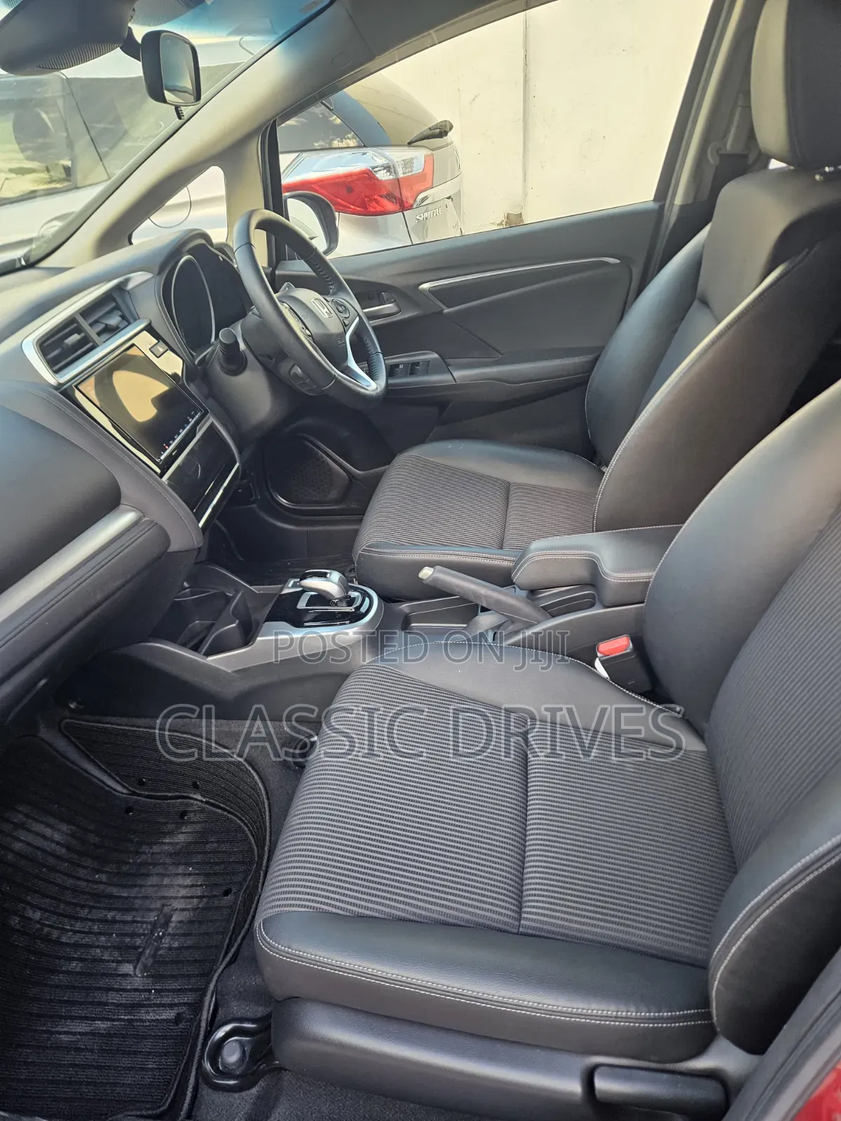 Honda Fit 2019 Pink